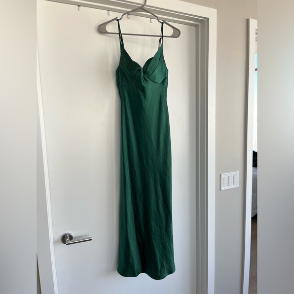 Hello Molly Maxi Dress - Picture 2 of 7